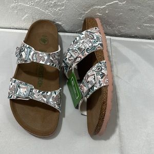 Sydney Paisley Light Rose  vegan 39 US L 8 narrow fit